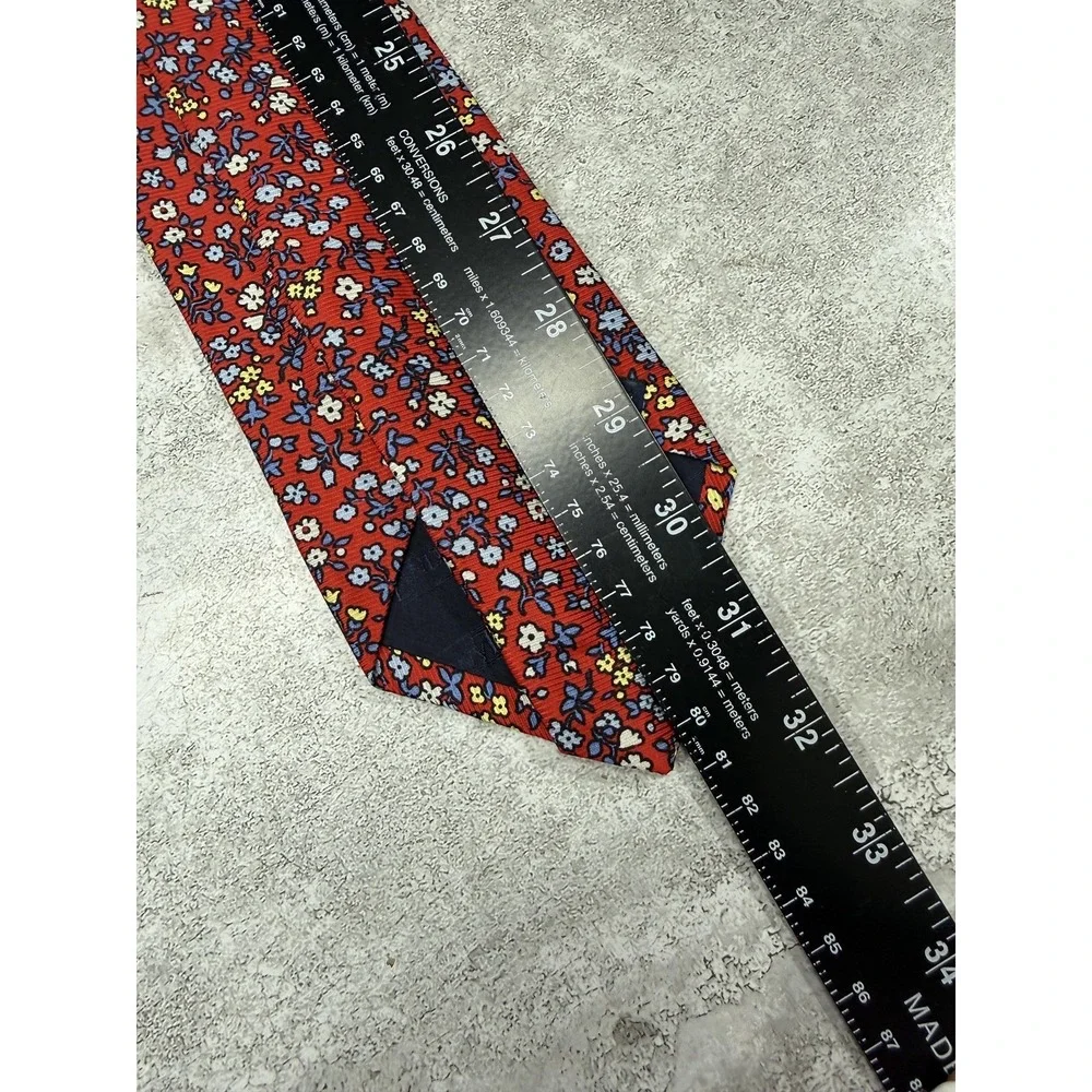 Lands' End Silk Tie Mens Long Red Floral Pointed Made‎ In USA Necktie